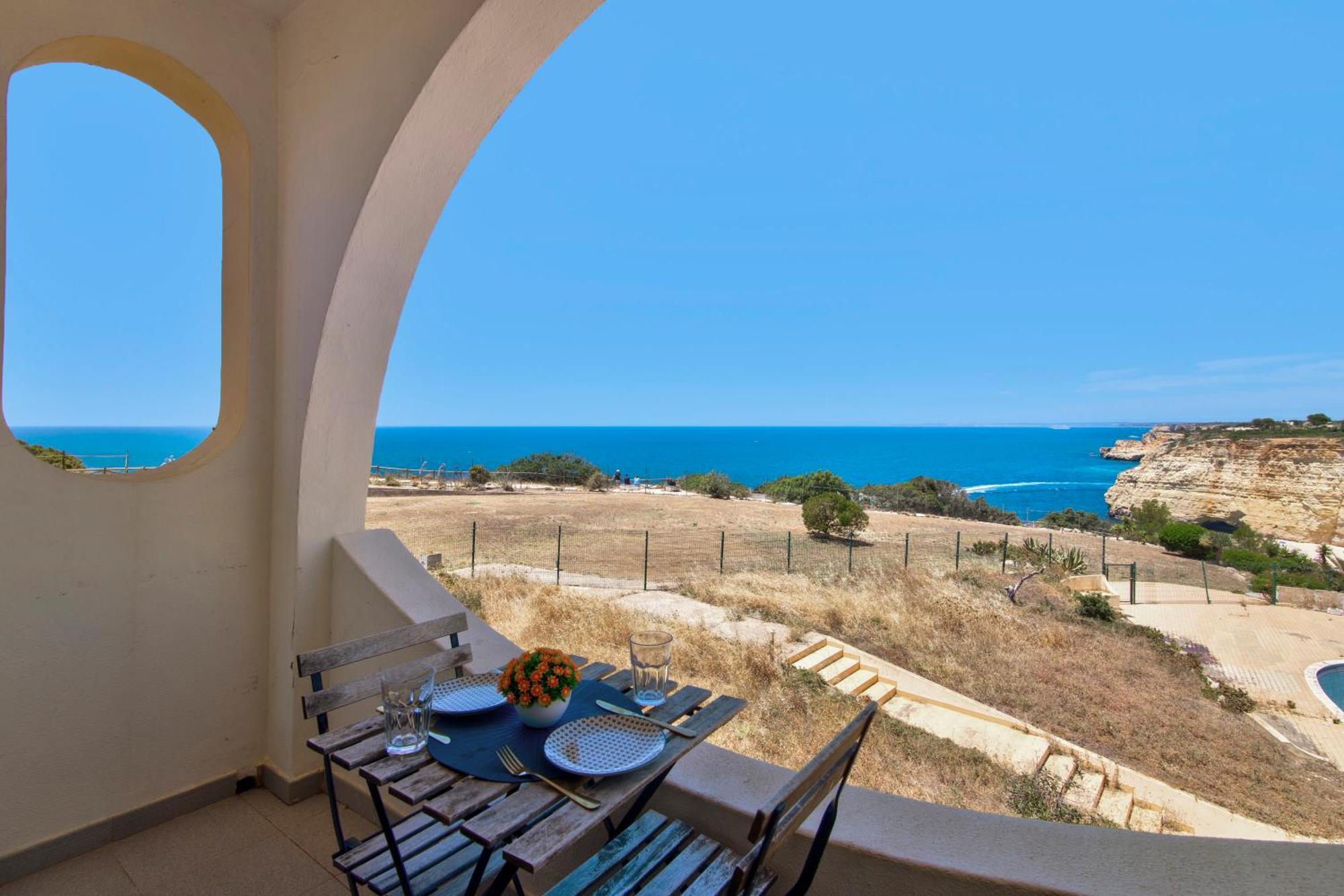 Amazing Ocean View Apartment *